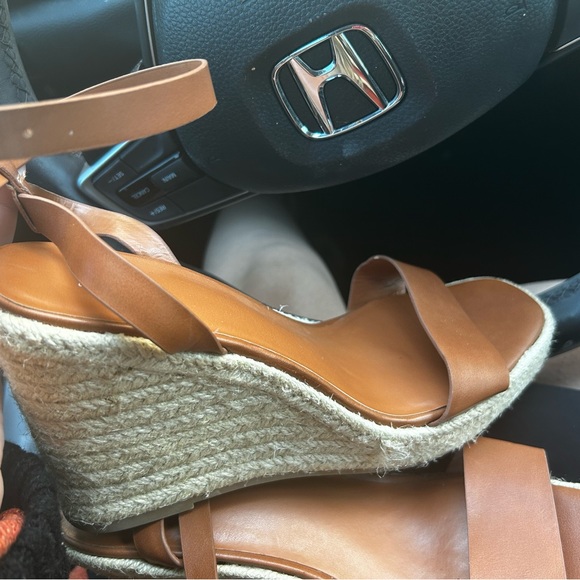 A New Day Wedge Heels - Picture 6 of 8